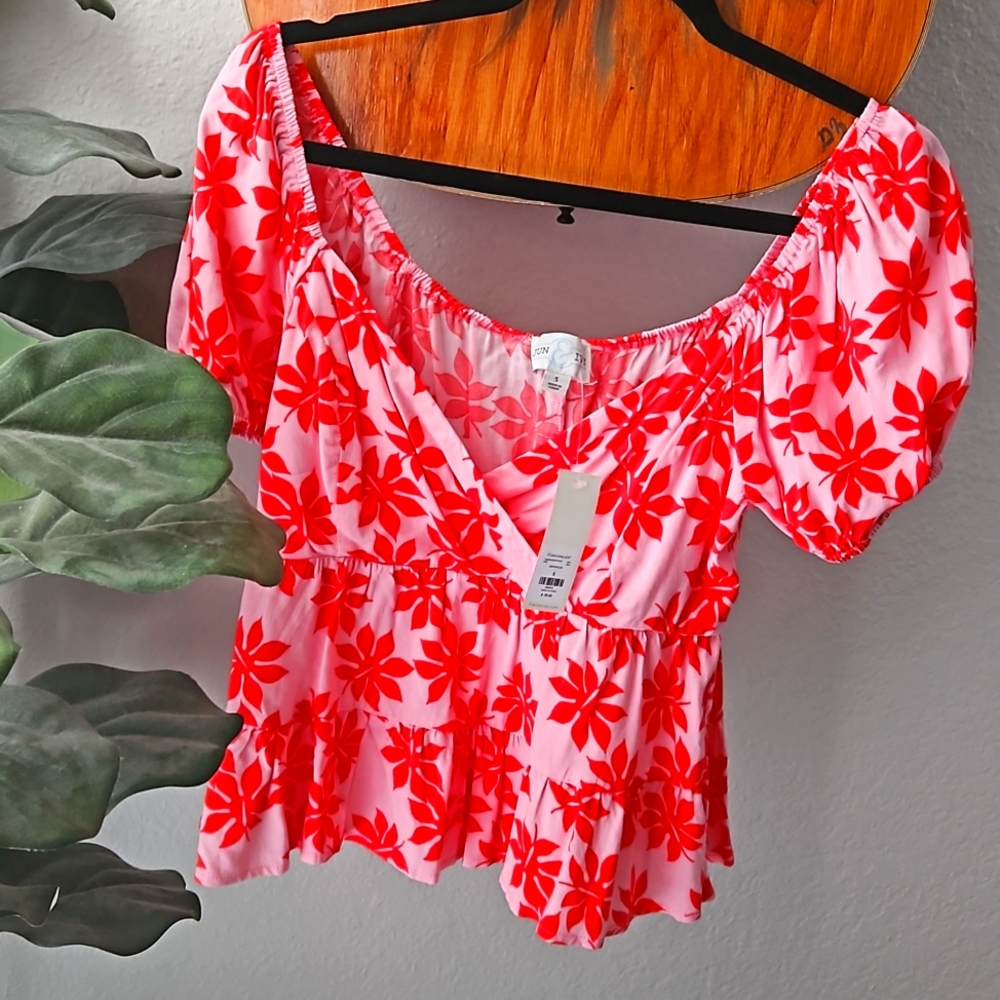 Floral flowy Top